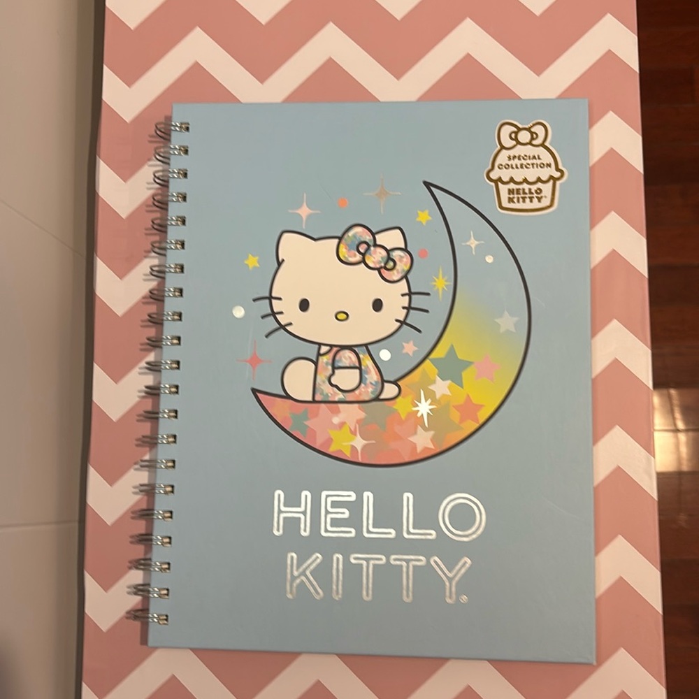 Hello Kitty Special Collection Notebook